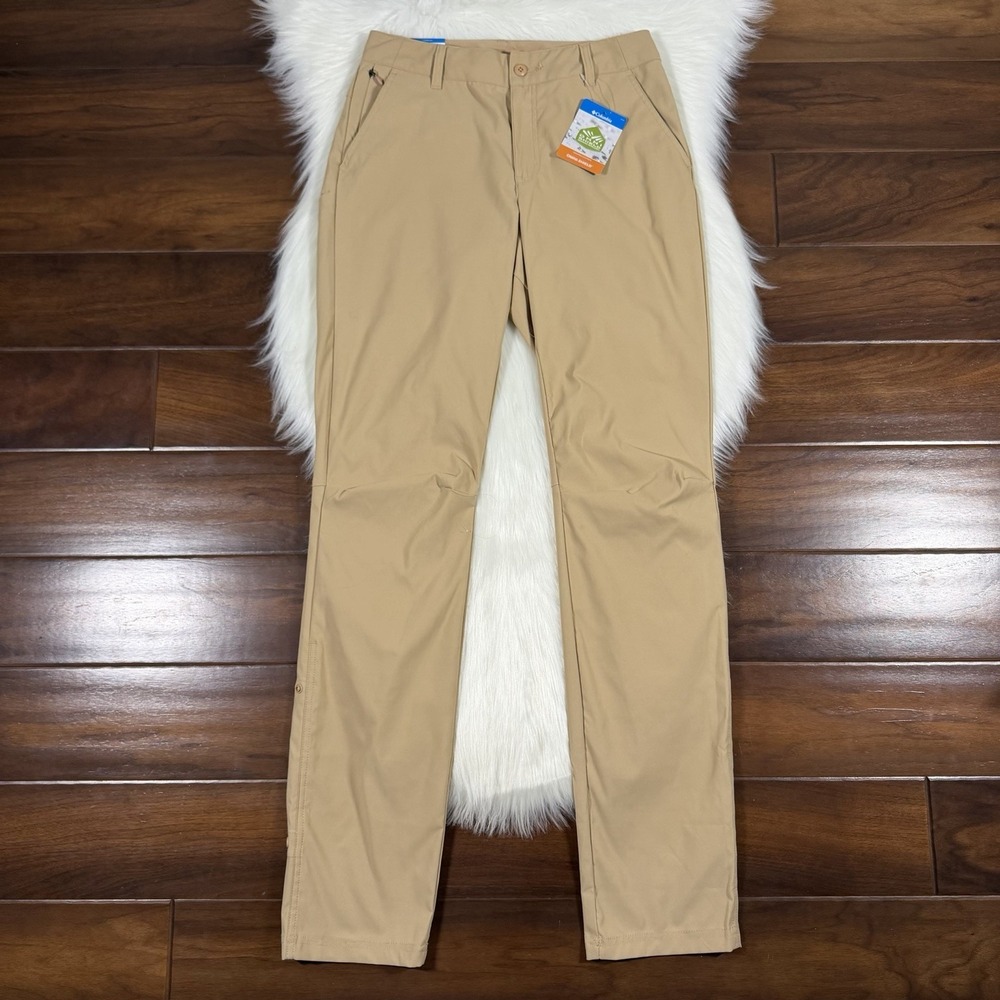 Columbia Women's Size 4 L Khaki Leslie Falls II Pants Straight Leg Active Fit